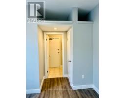 2029-2031 Eglinton Avenue W, Toronto, ON M6E2K4 Photo 22