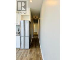 2029-2031 Eglinton Avenue W, Toronto, ON M6E2K4 Photo 8