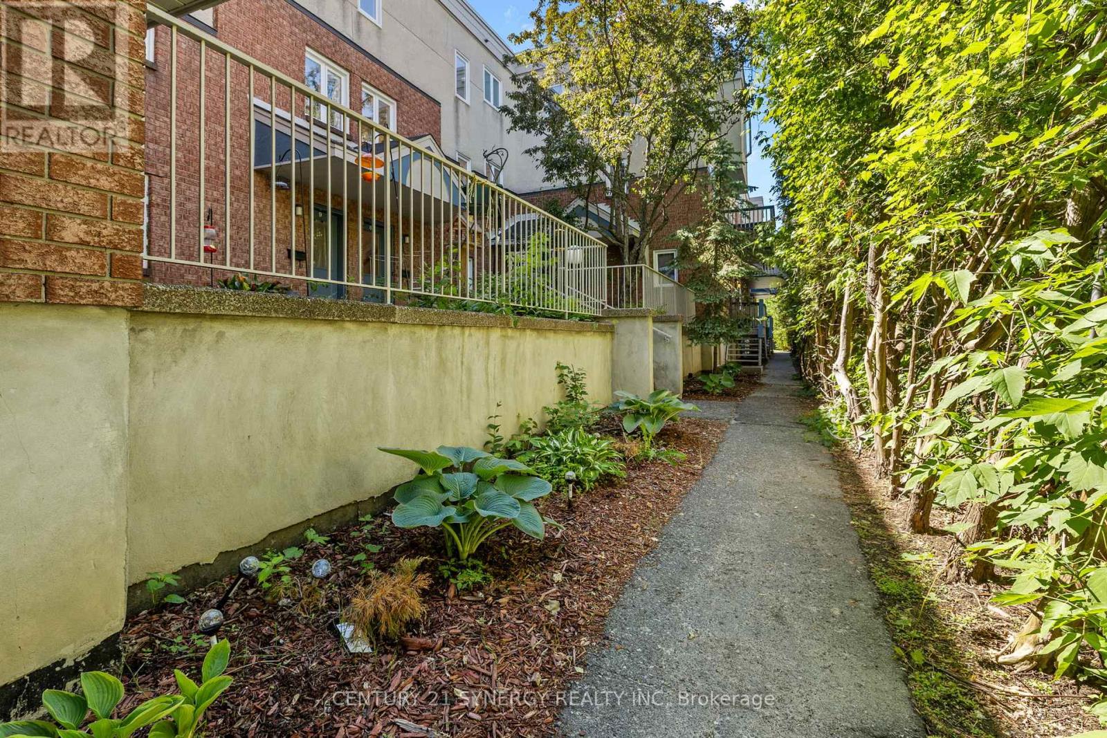 #8 1204 SHILLINGTON AVENUE - 21