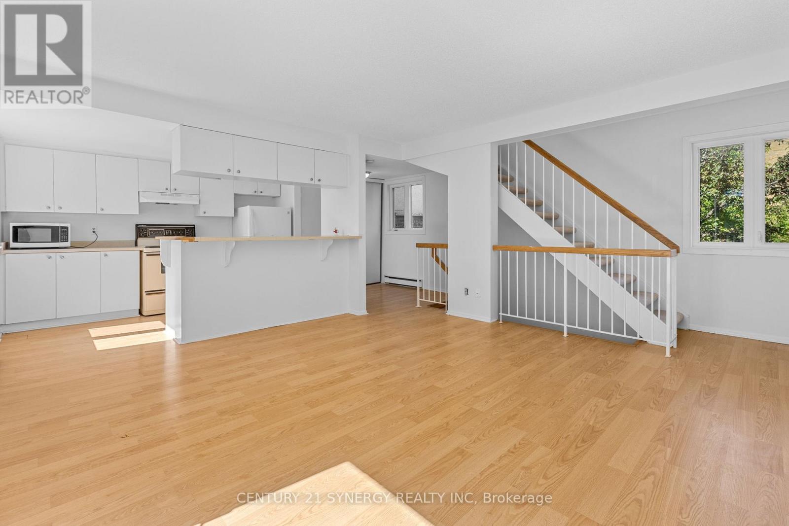 #8 1204 SHILLINGTON AVENUE - 4