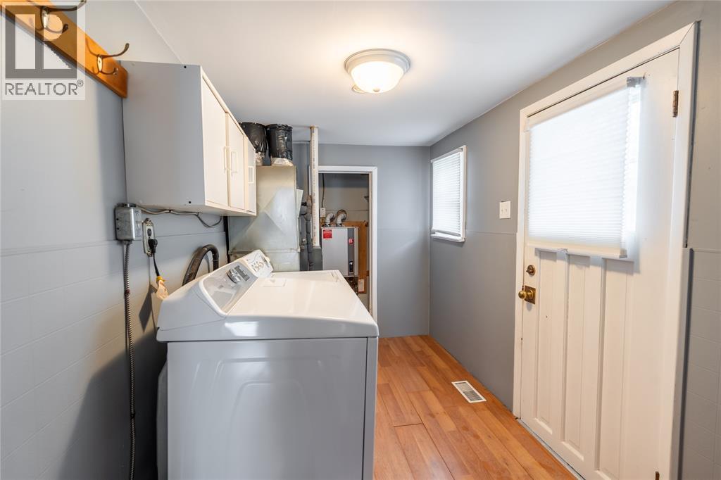 223 King STREET - 17