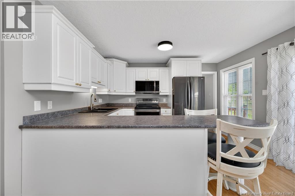 13 Maple Street - 8