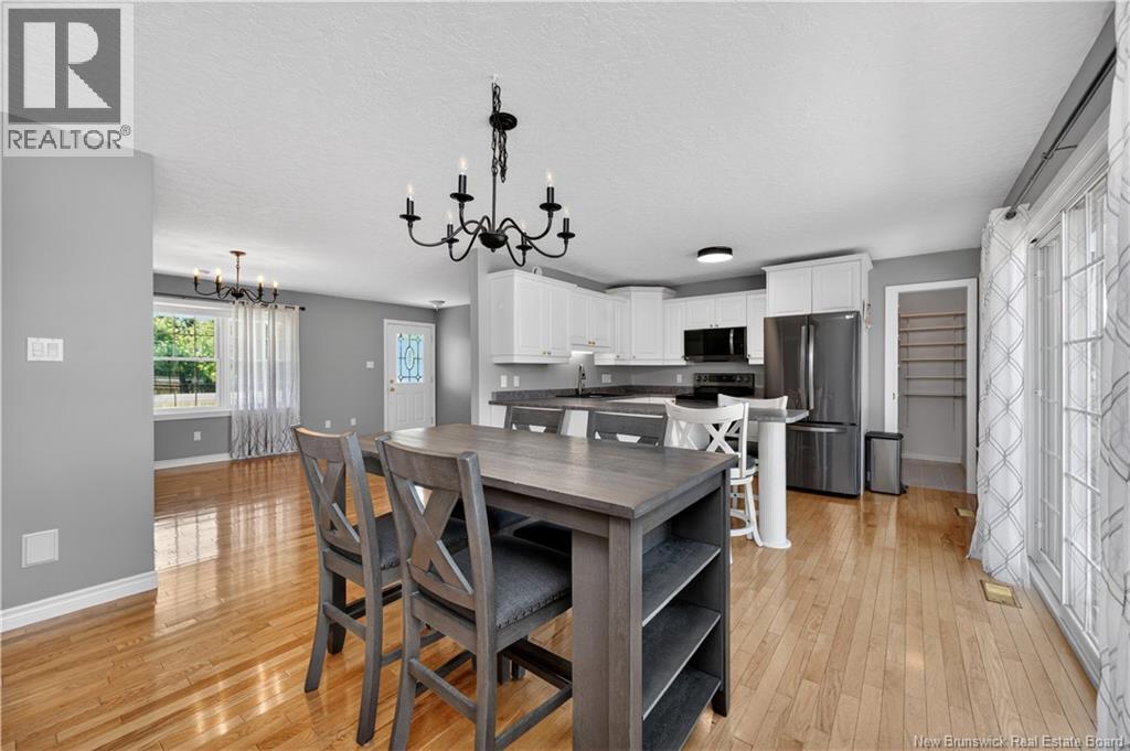 13 Maple Street - 14