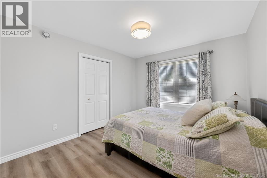 13 Maple Street - 29