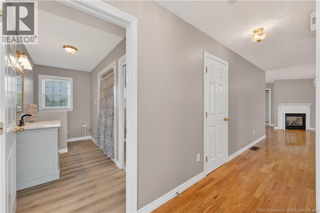 13 Maple Street - 30