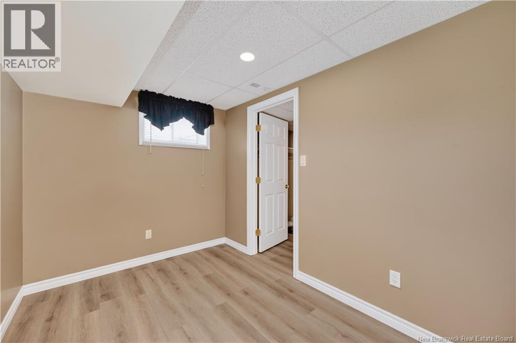 13 Maple Street - 39