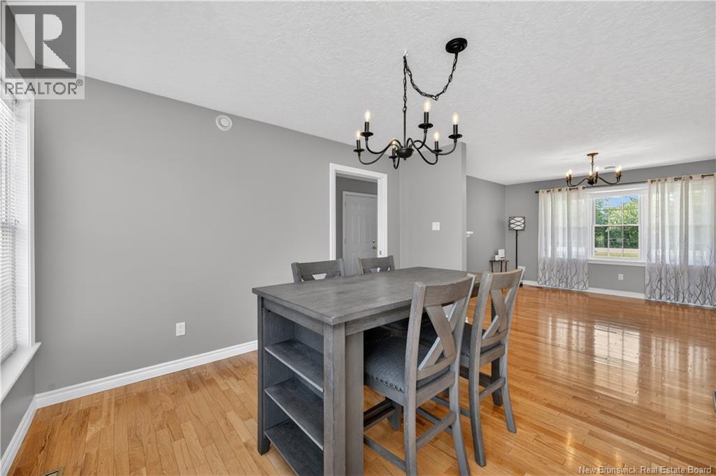 13 Maple Street - 13