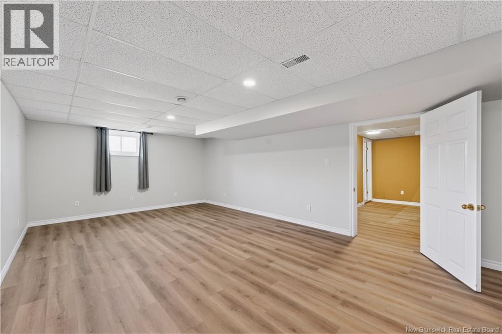 13 Maple Street - 41