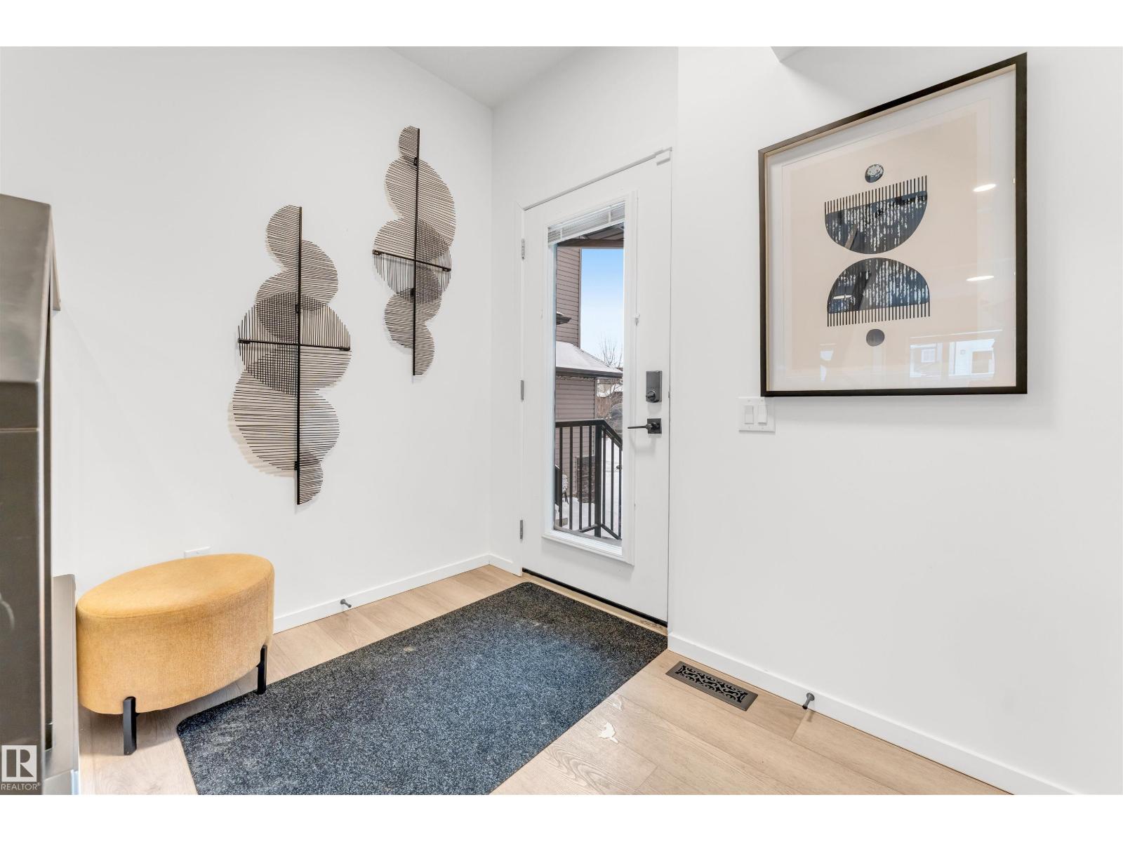 6203 47 AV — photo 10