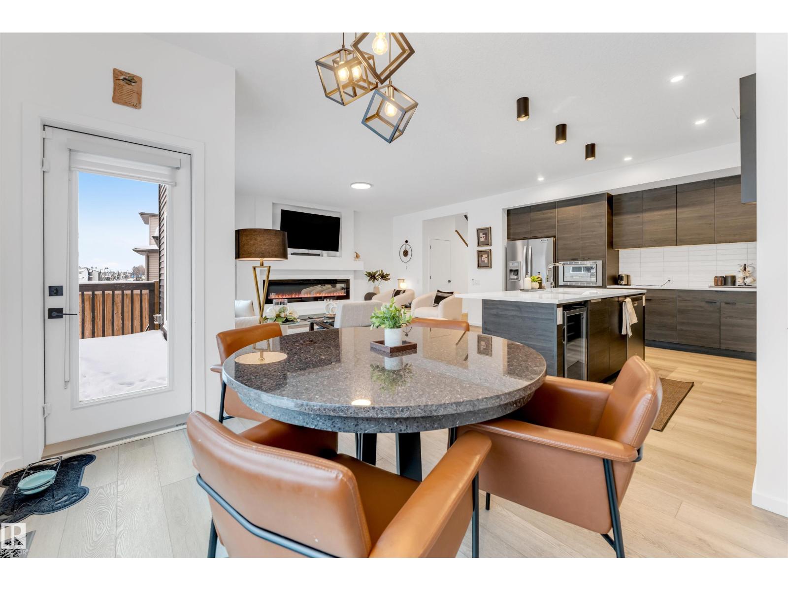 6203 47 AV — photo 23