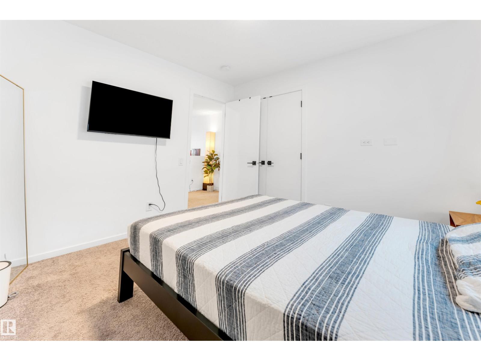 6203 47 AV — photo 47