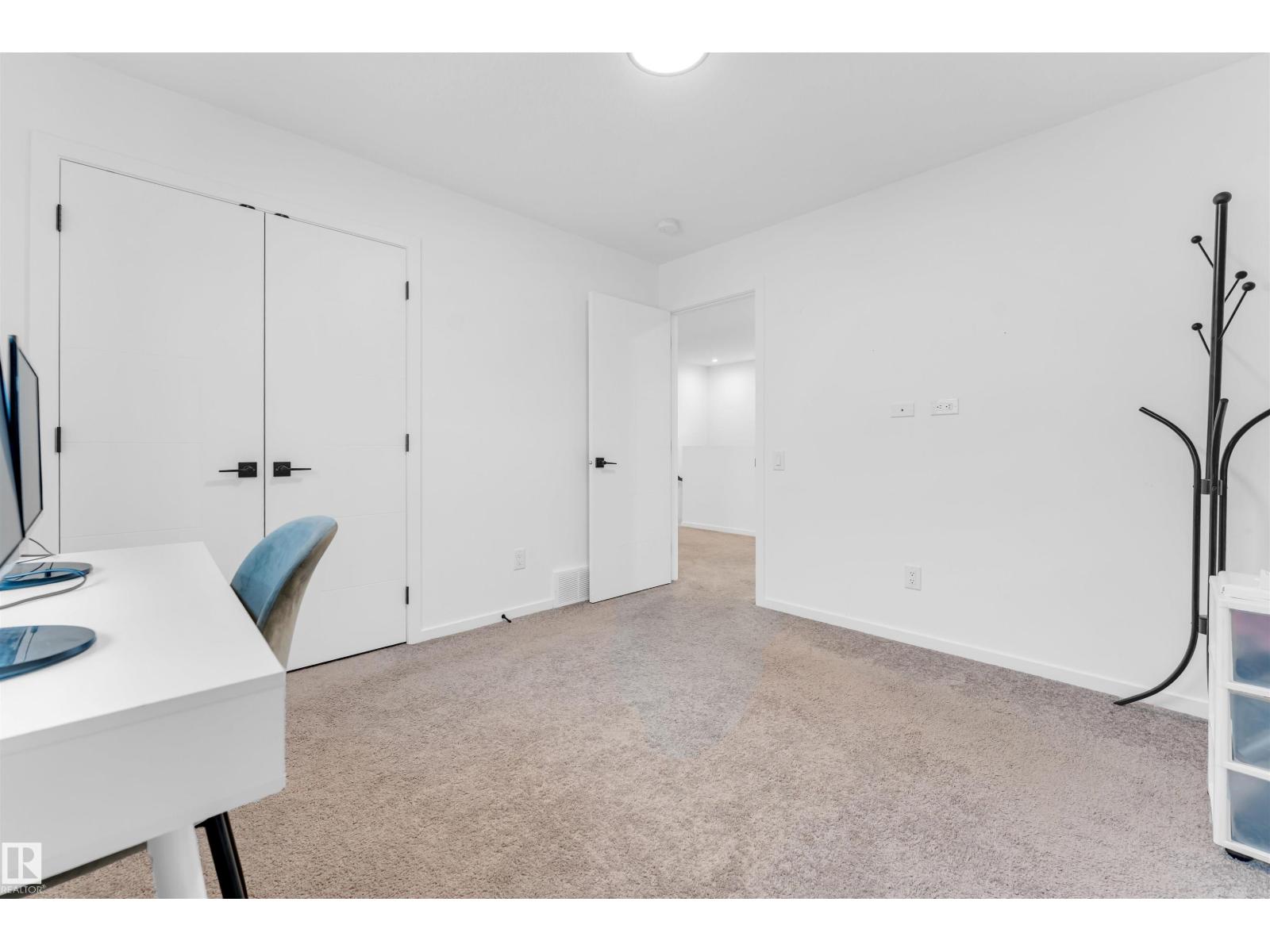 6203 47 AV — photo 50