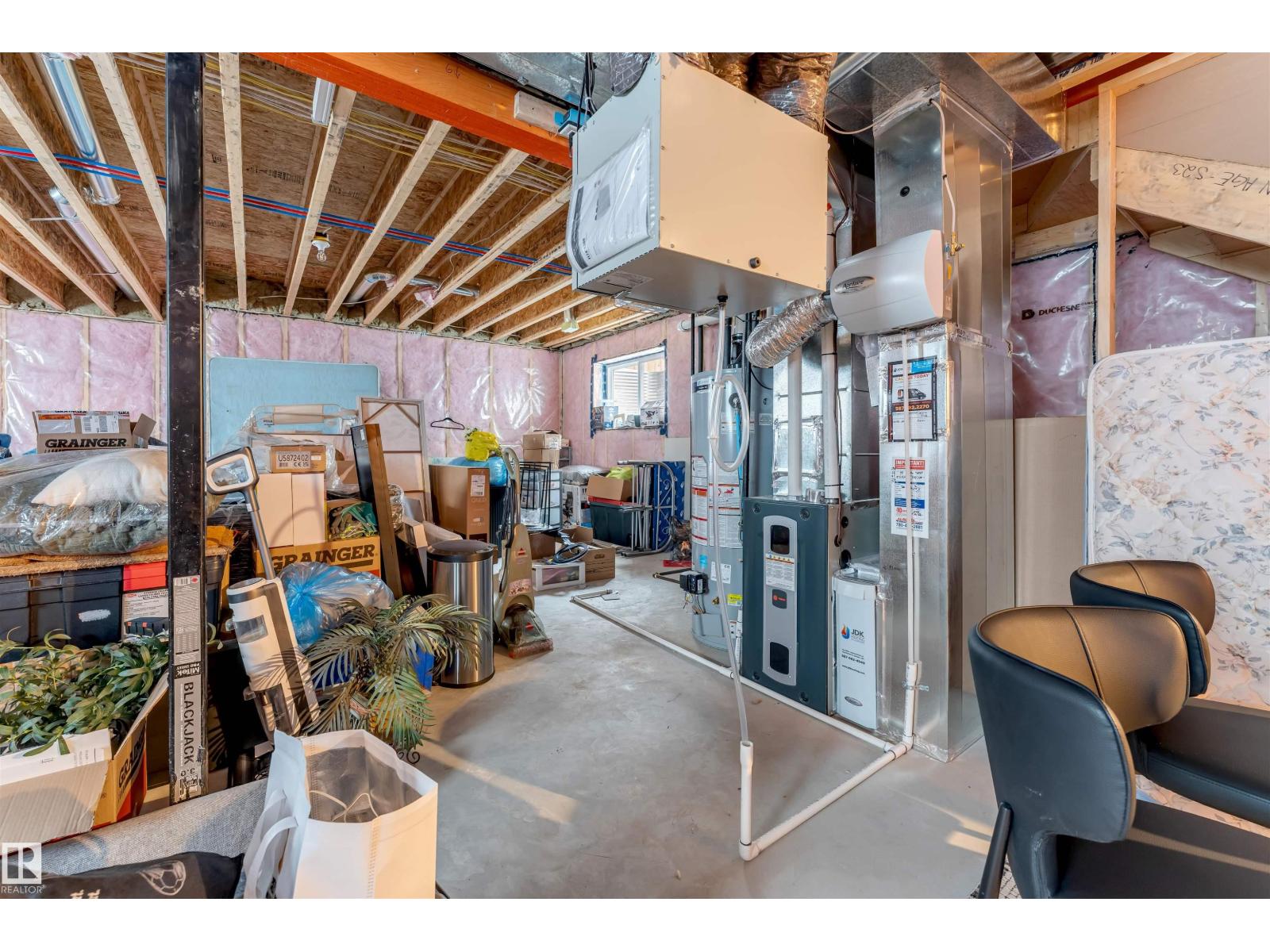 6203 47 AV — photo 54