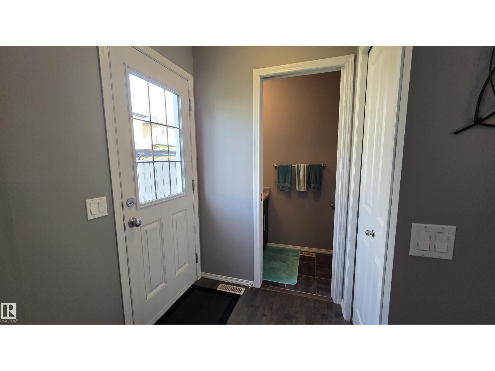 16730 53 ST NW — photo 26