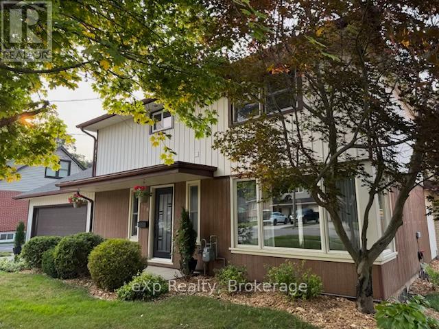 570 7TH STREET W - Image 3