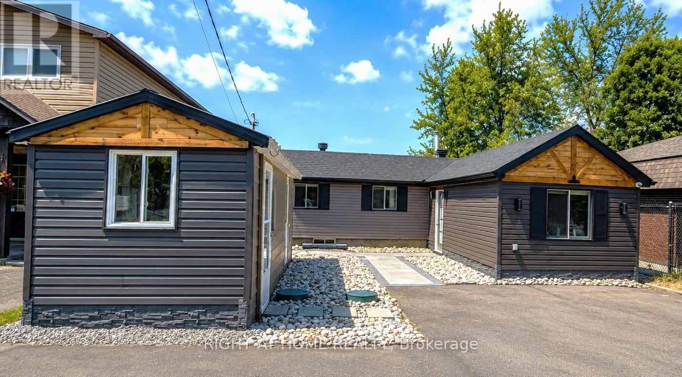 3858 RIDEAU RIVER ROAD - 2
