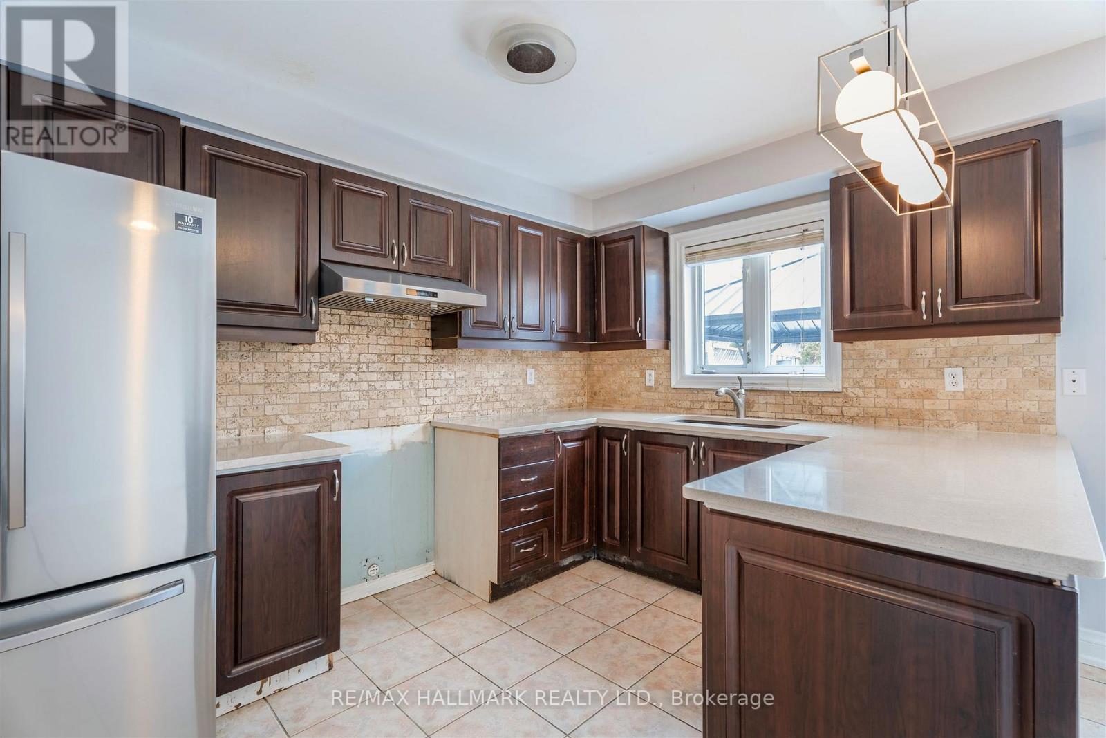 241 FEATHERSTONE ROAD - 8