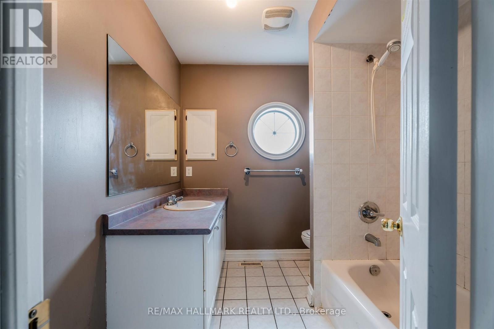 241 FEATHERSTONE ROAD - 22