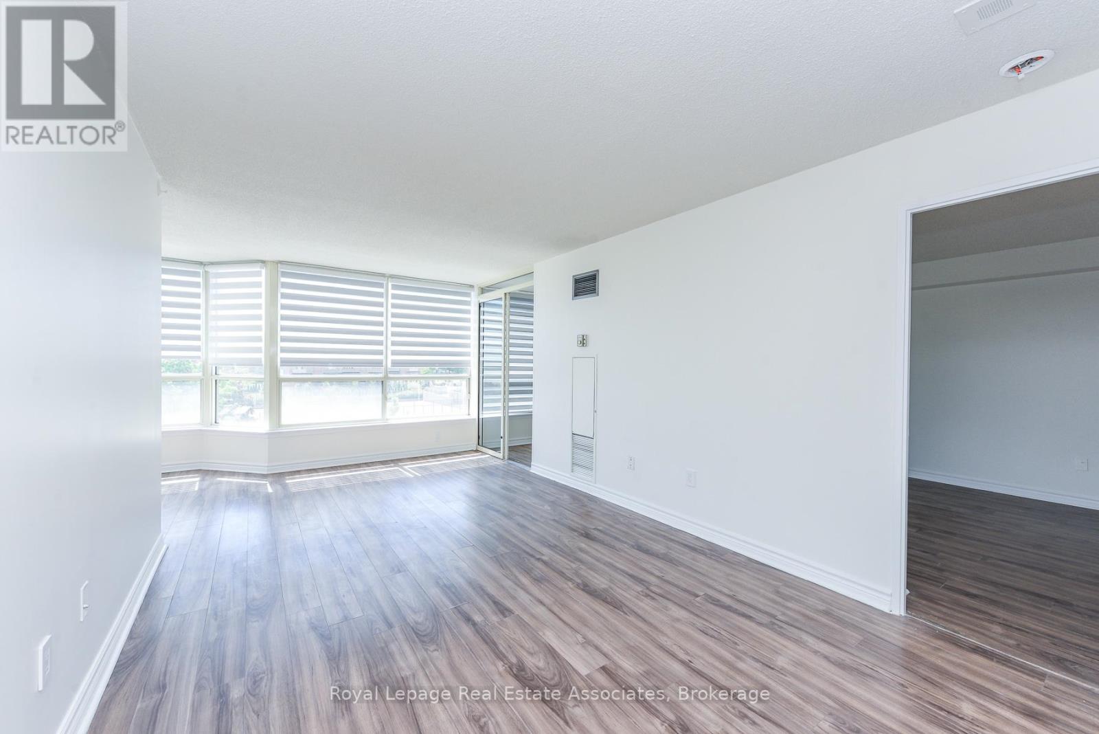 #501 55 ELM DRIVE W - 2