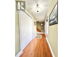 18 Harmsworth Drive thumbnail 15