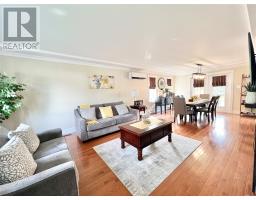 18 Harmsworth Drive thumbnail 16