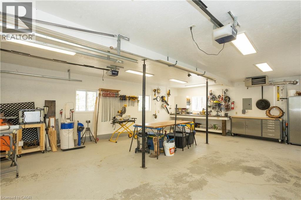 611 CLEAR LAKE Drive - 37