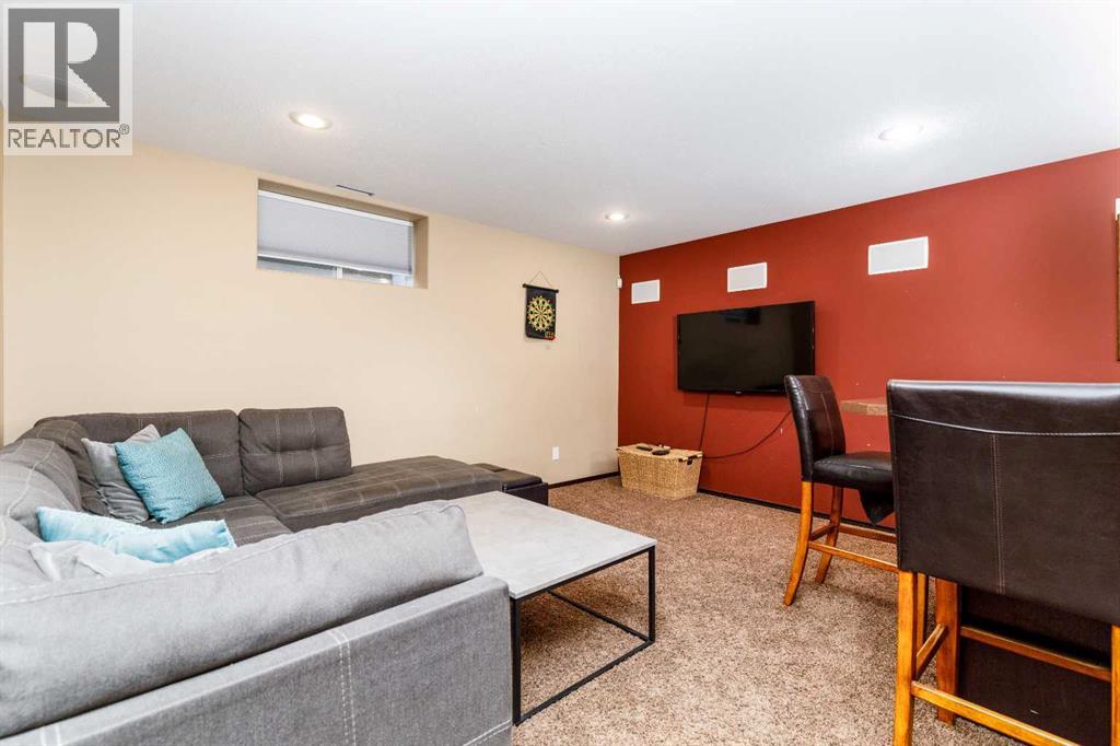 73 Lanterman Close — photo 35