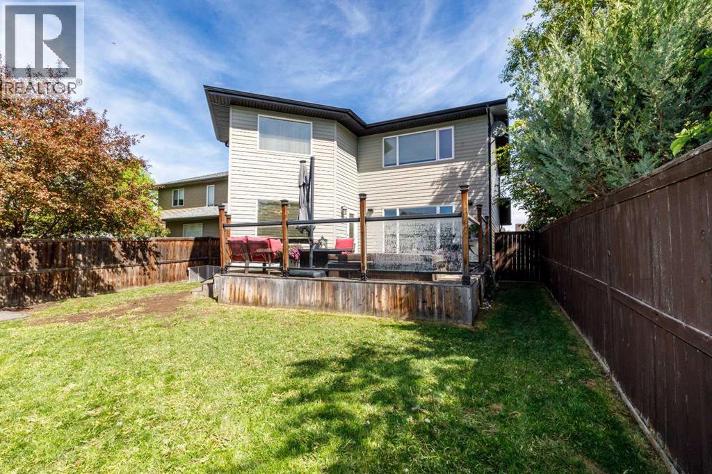 73 Lanterman Close — photo 43