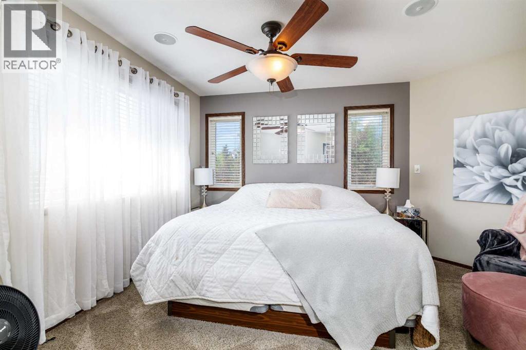 73 Lanterman Close — photo 30