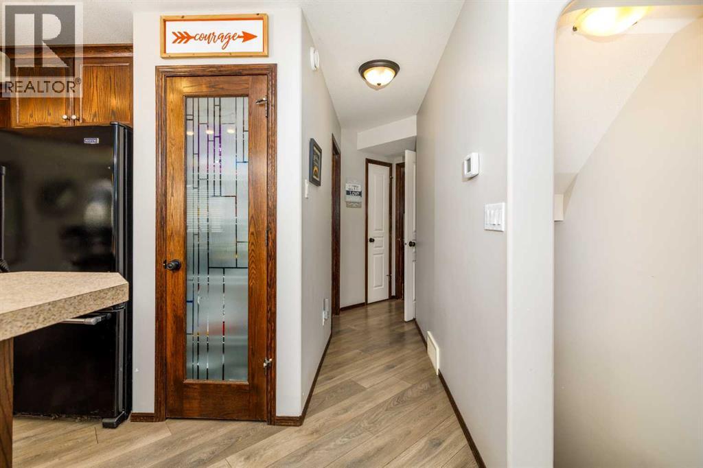 73 Lanterman Close — photo 16