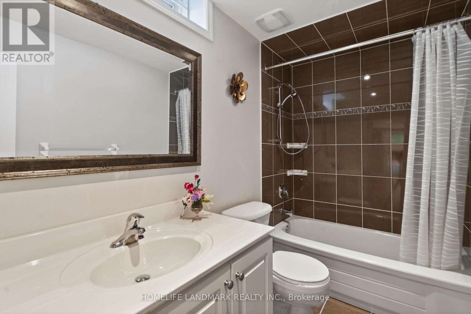 138 TEA ROSE STREET - 18