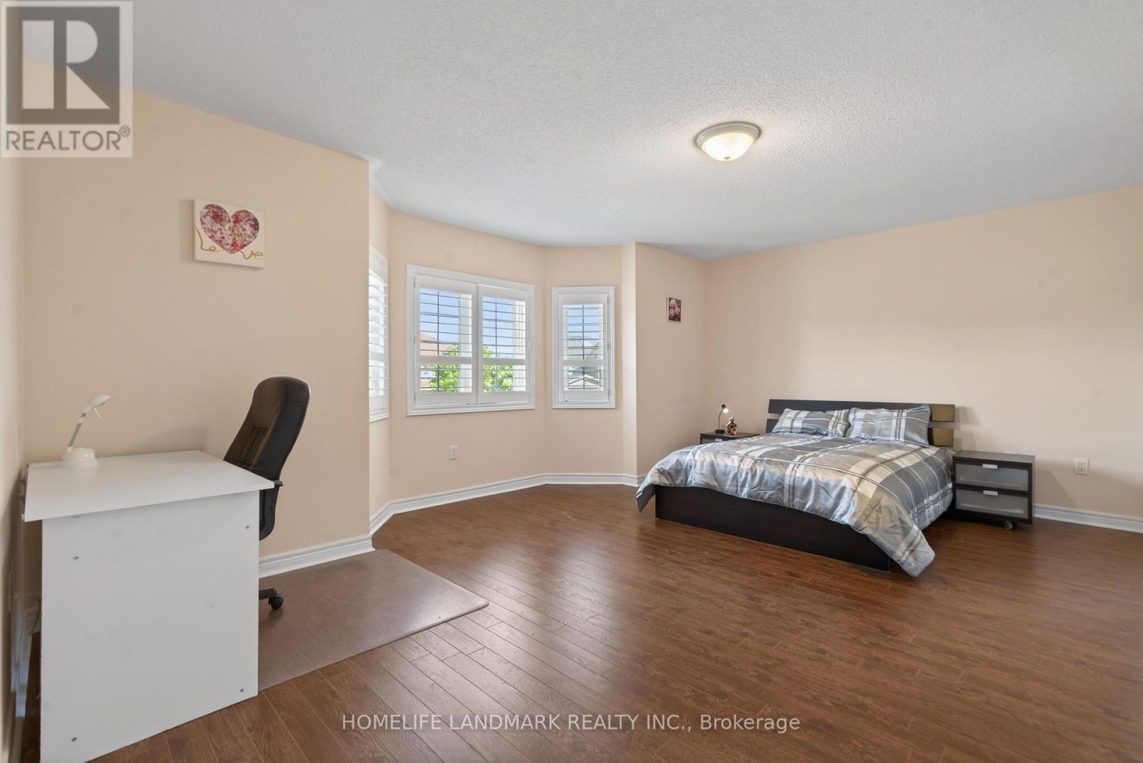 138 TEA ROSE STREET - 23