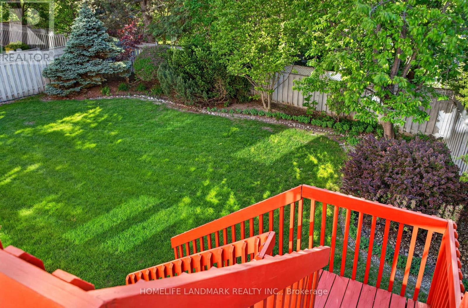 138 TEA ROSE STREET - 29