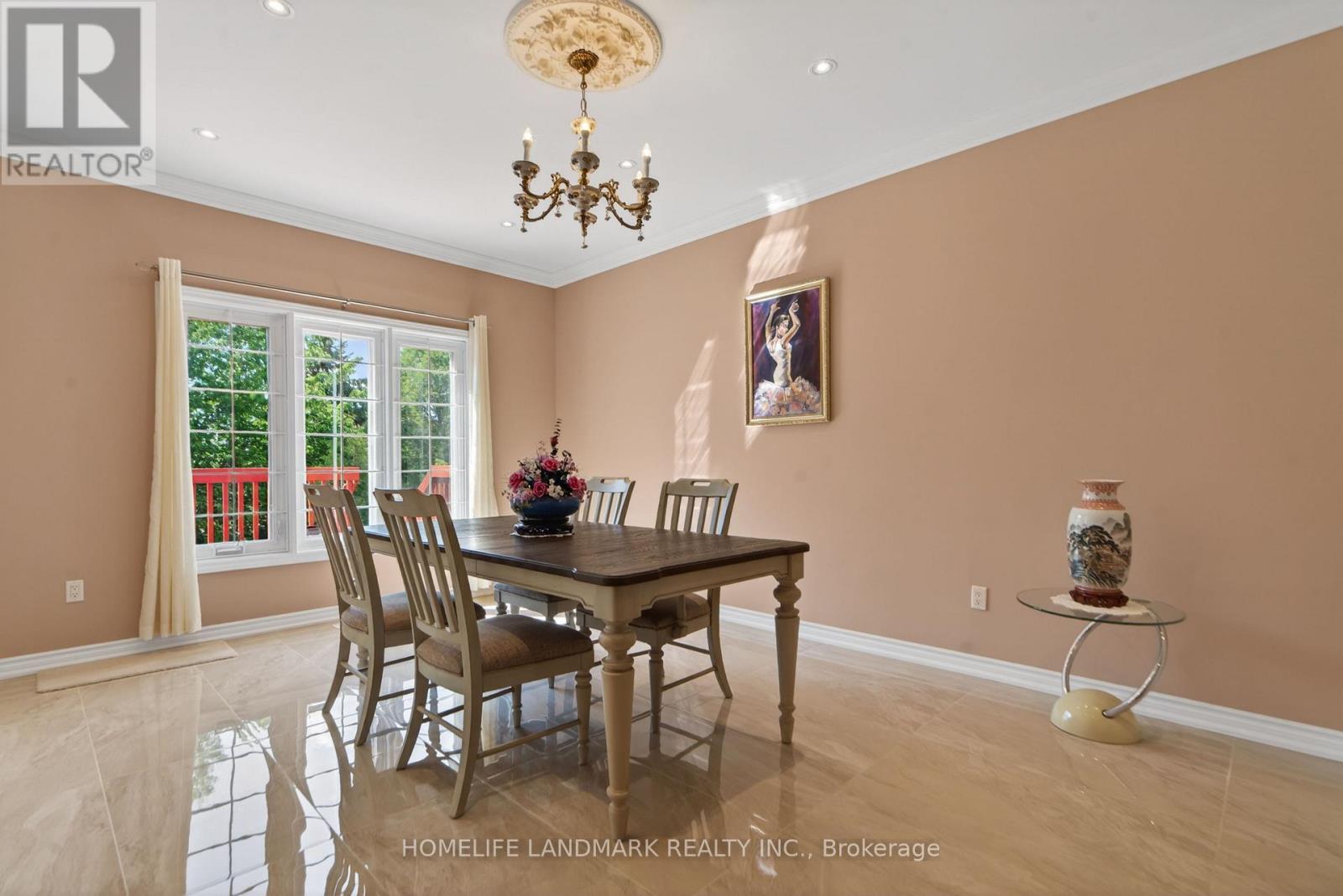 138 TEA ROSE STREET - 5