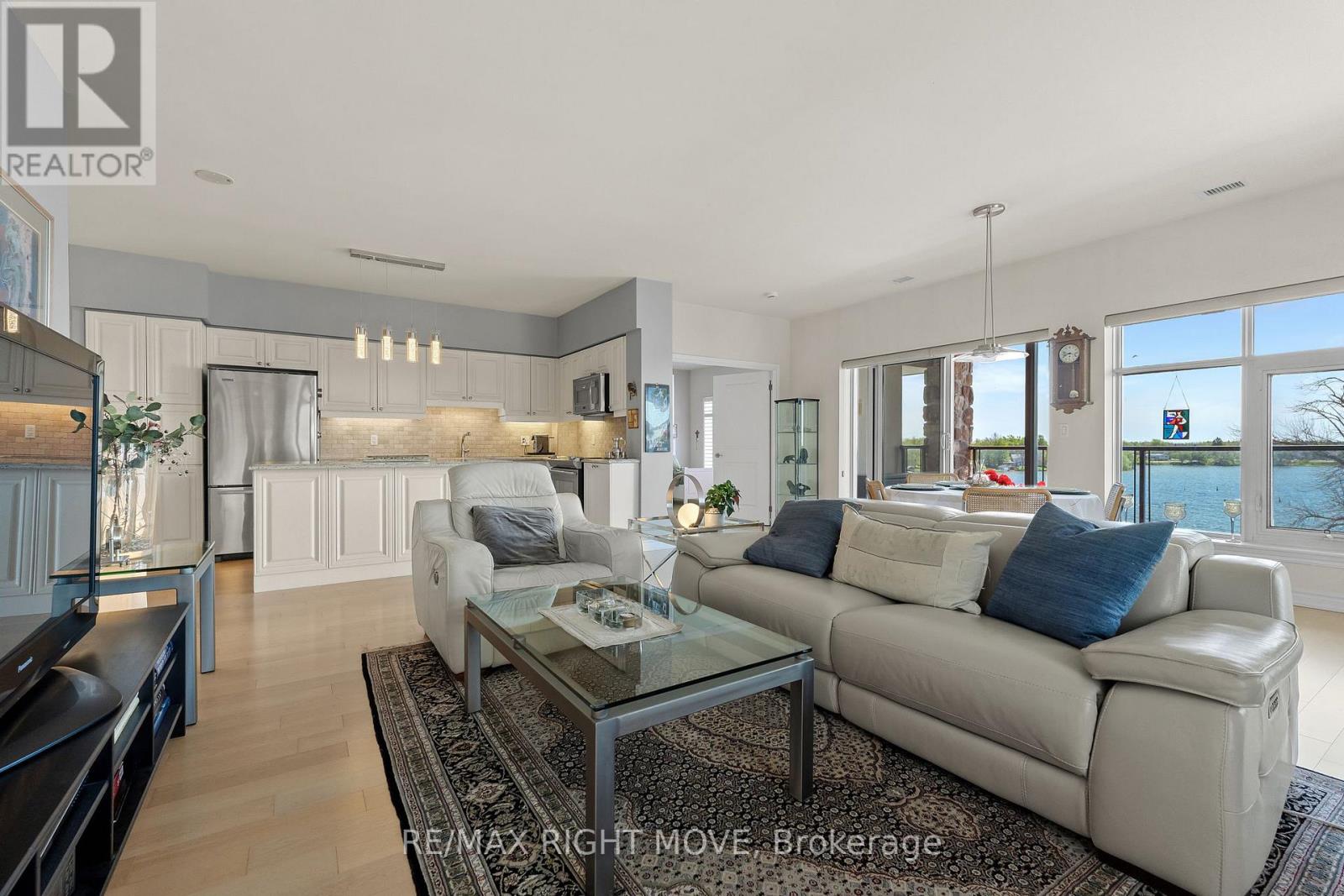 #402 80 ORCHARD POINT ROAD - 12