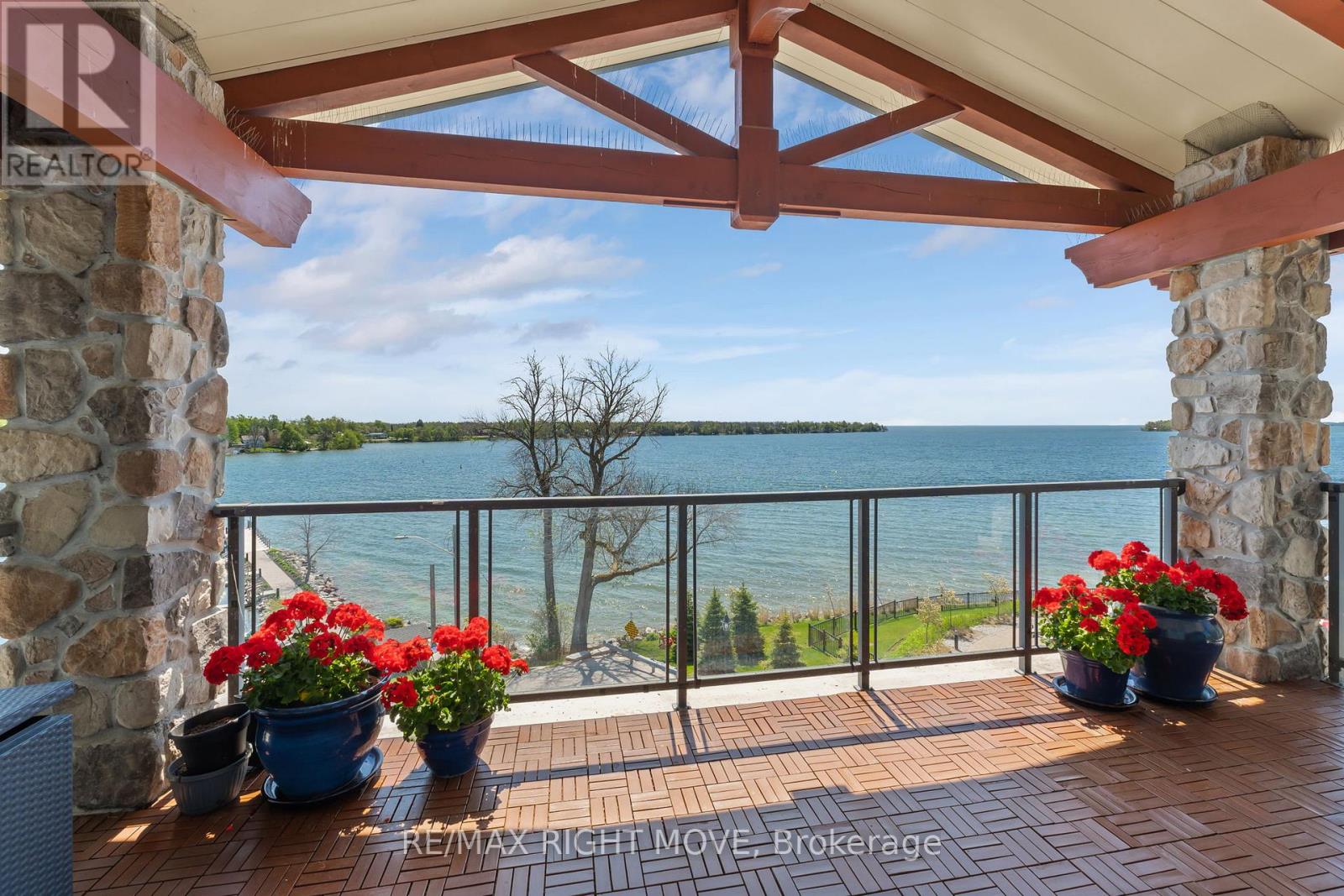 #402 80 ORCHARD POINT ROAD - 17