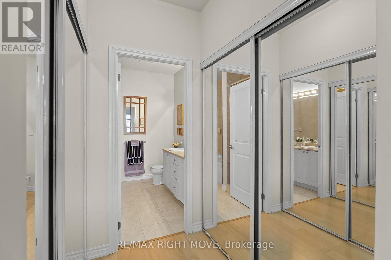#402 80 ORCHARD POINT ROAD - 27