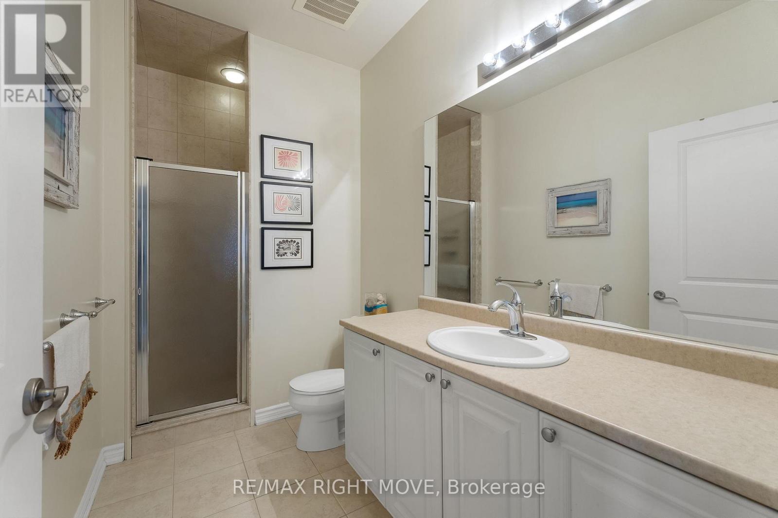 #402 80 ORCHARD POINT ROAD - 34
