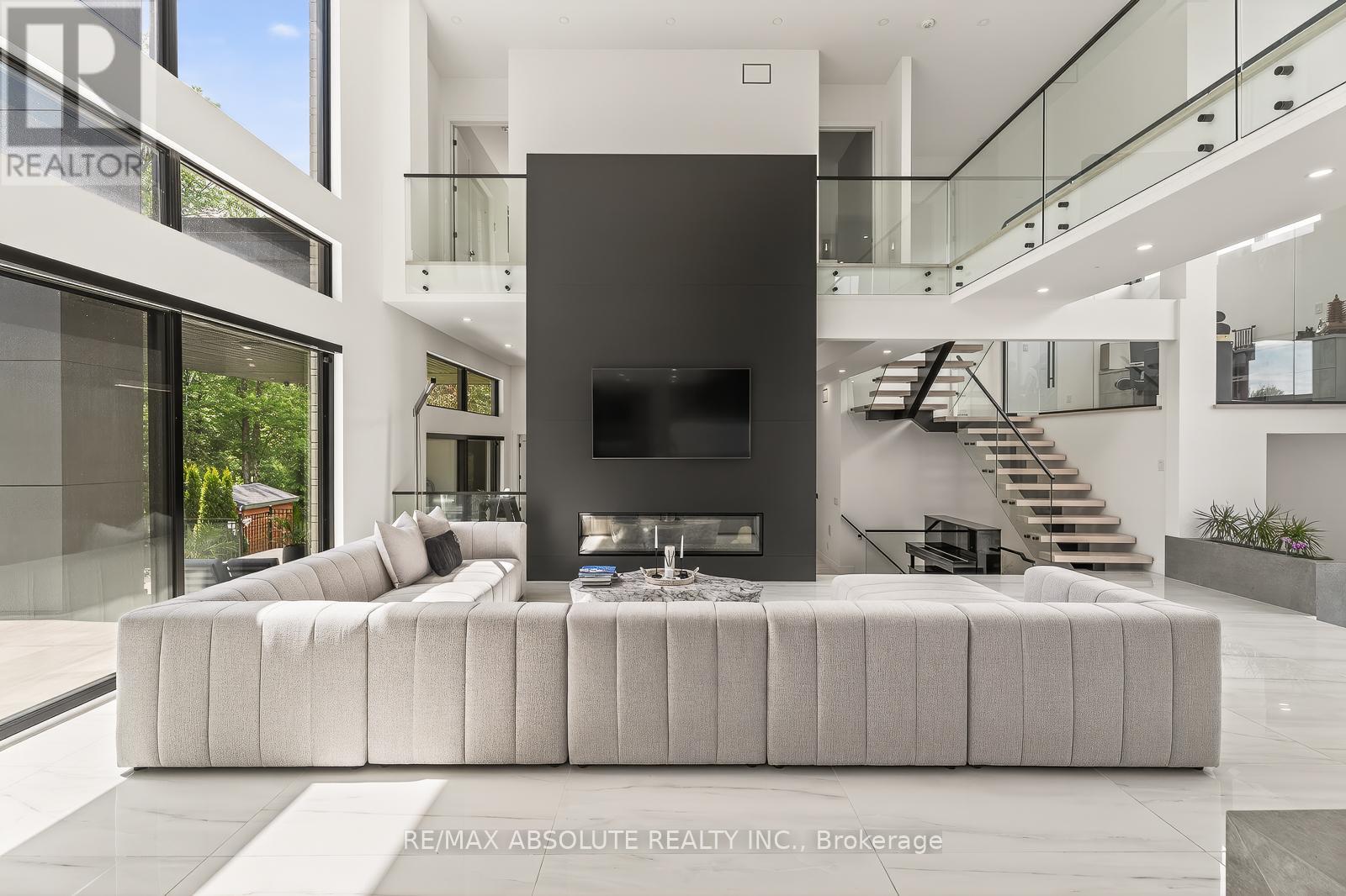 553 SHOREWAY DRIVE - 13