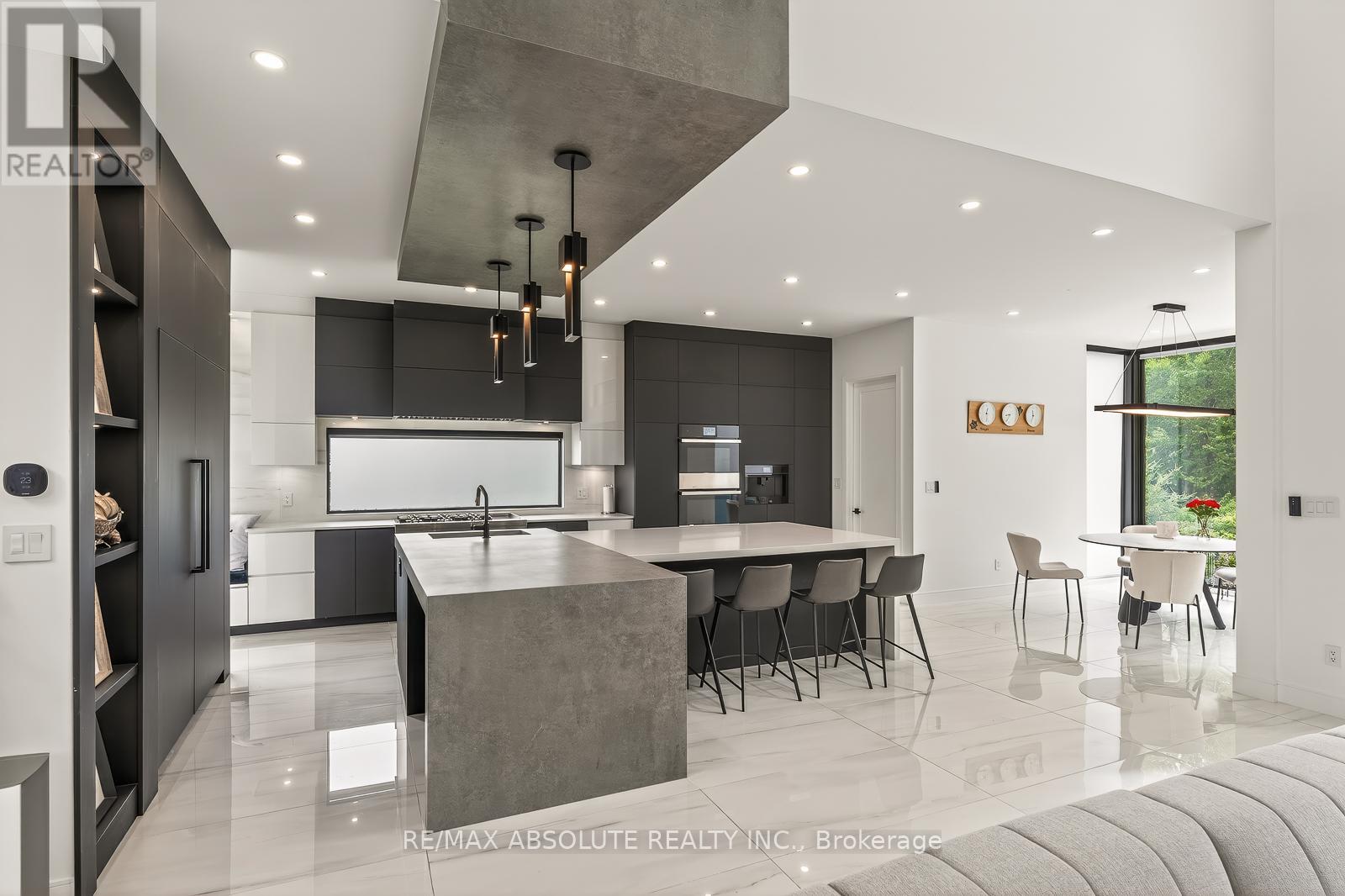 553 SHOREWAY DRIVE - 17