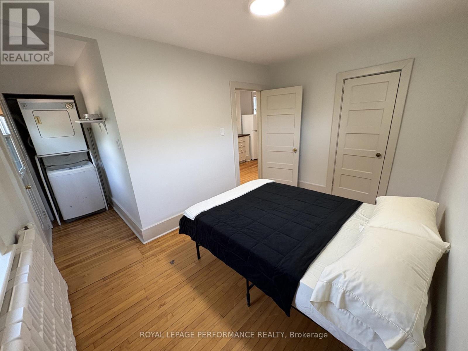 2 Bed, 1 Bath Multi-Family for Rent in Ottawa – C – 721 COOPER STREET, Ottawa – MLS# X12983858 - Image 12