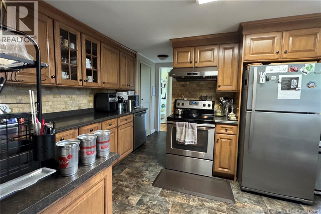 2-4 Douglas Avenue - 23
