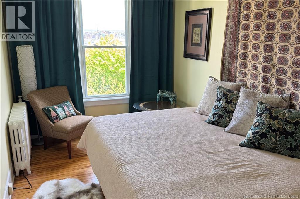 2-4 Douglas Avenue - 29