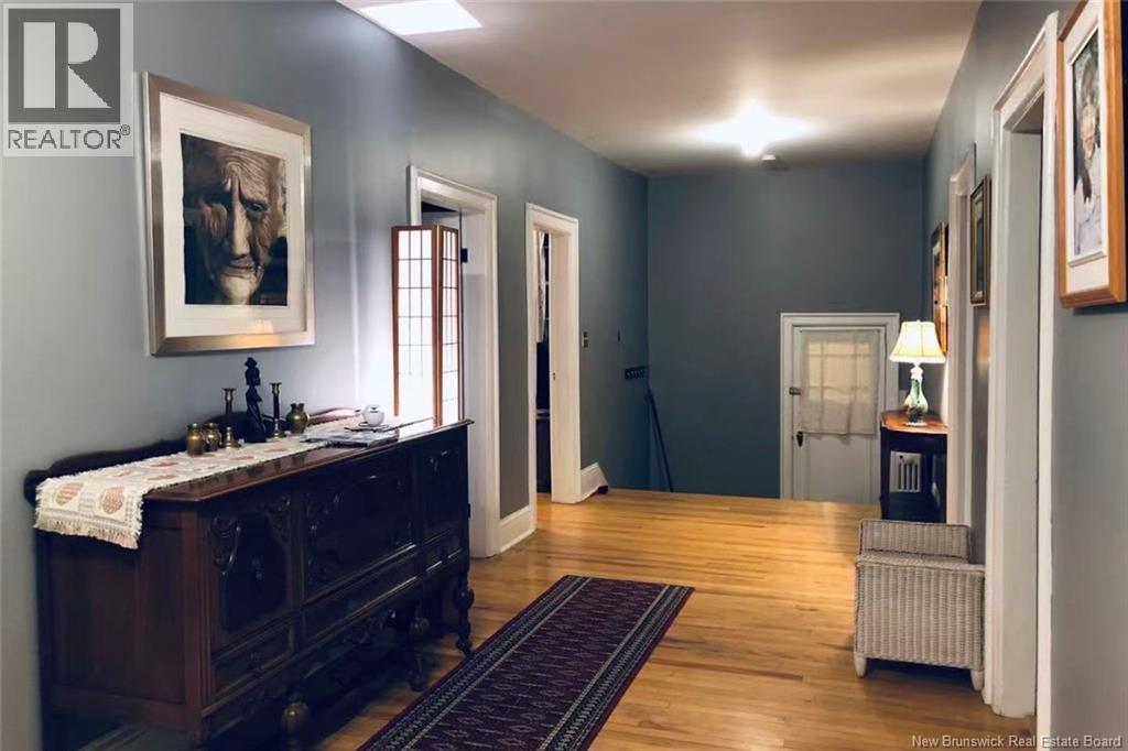 2-4 Douglas Avenue - 22