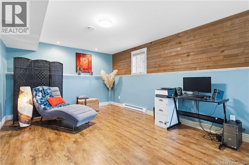 101 Chateau Drive - 32