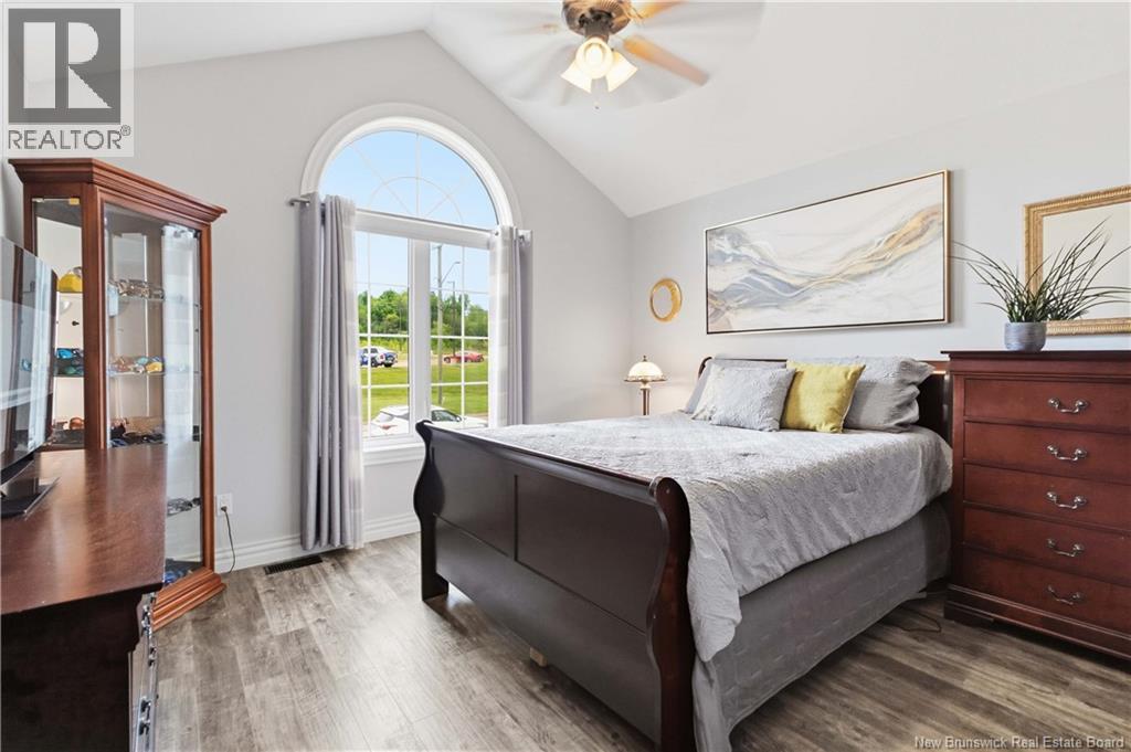 101 Chateau Drive - 22
