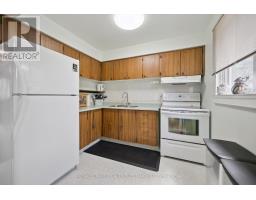 Family room - 37 - 1221 Dundix Road, Mississauga, ON L4Y3Y9 Photo 10