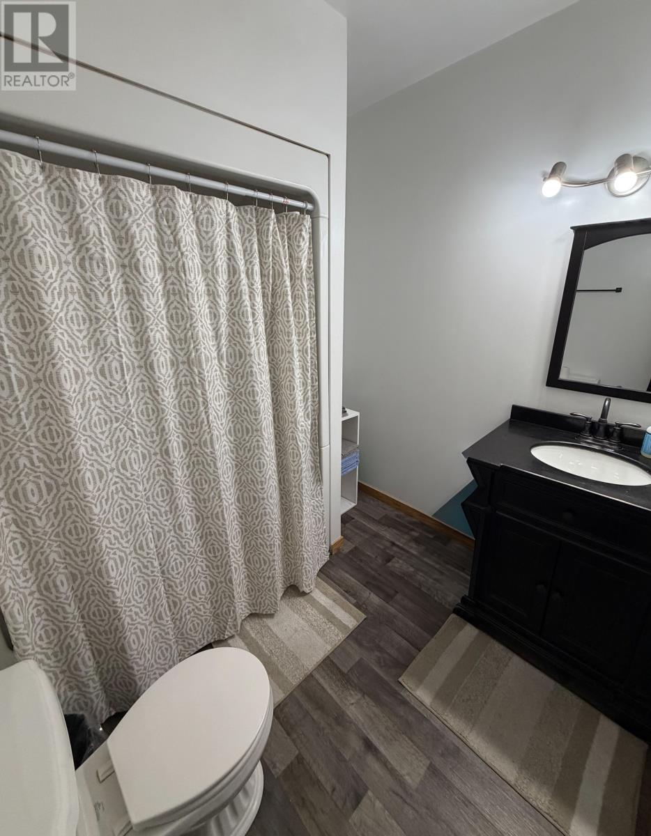 81 Brook Street - 11