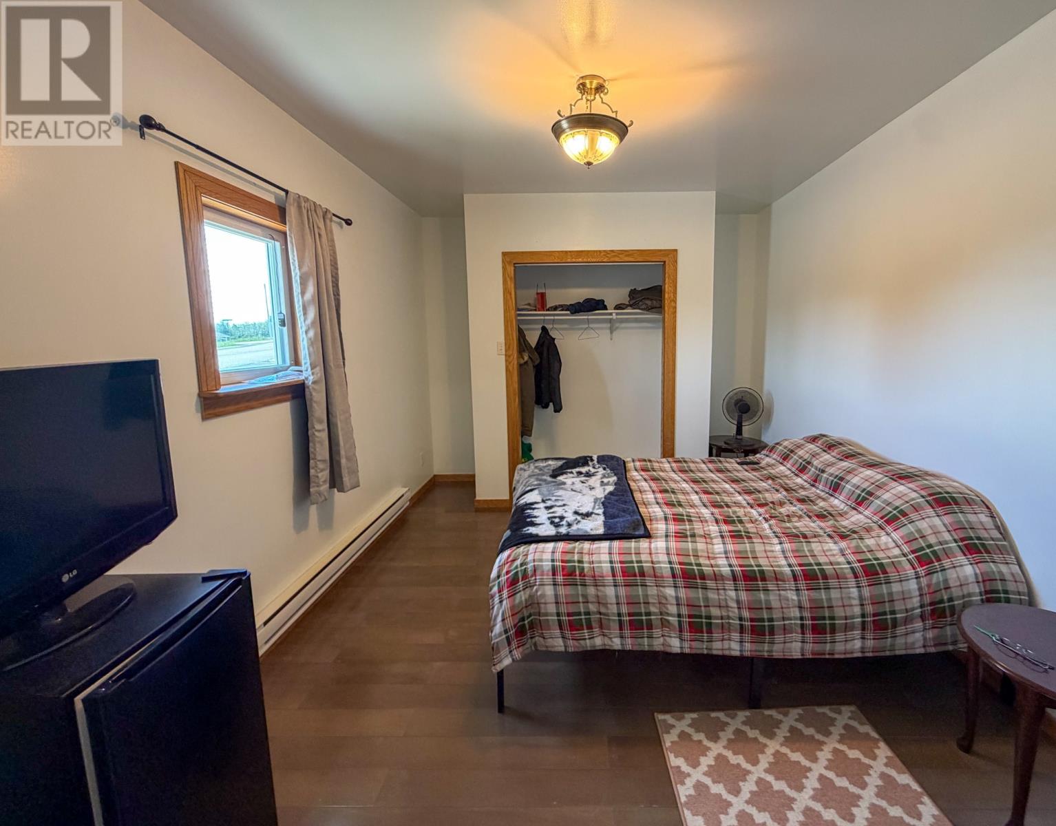 81 Brook Street - 12