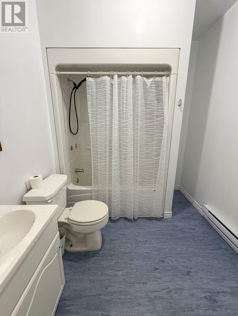 81 Brook Street - 14